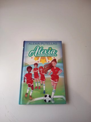 Pack de 2 libros de Alexia superfutbolista