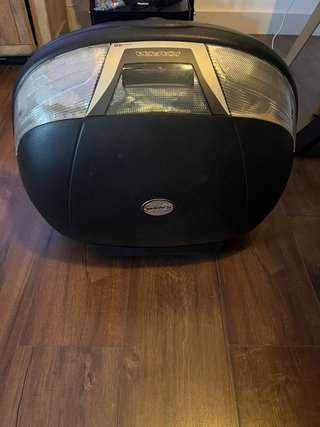 Baúl Kappa 48L con Soporte de yamaha xmax 300