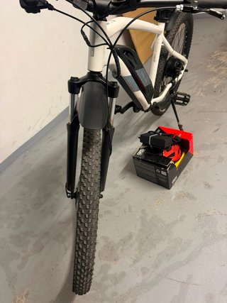 Bicicleta Eléctrica Blanca talla L