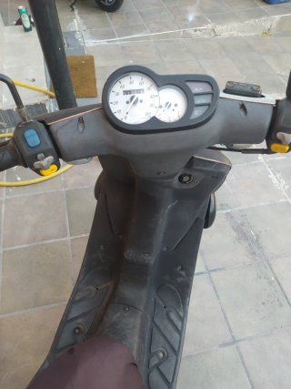 Peugeot Trekker Negra Automática