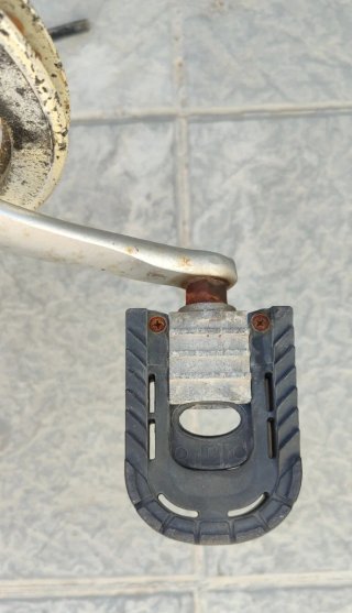Bicicleta Plegable DHS Blanca.