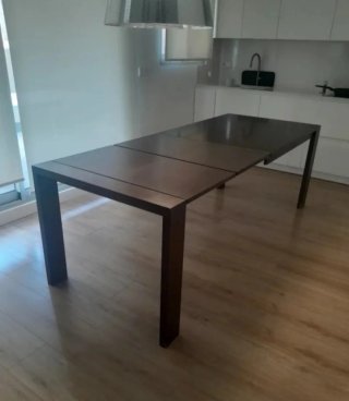 Mesa comedor y 4 sillas