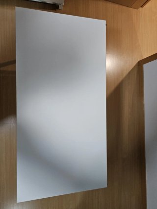 Escritorio plegable blanco y silla escritorio negr