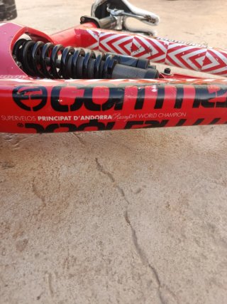Cuadro Commencal Supreme DH 26"