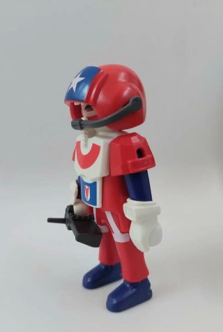 Playmobil serie 11 chico soldado futuro