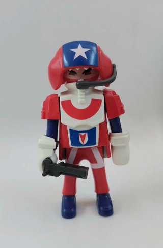 Playmobil serie 11 chico soldado futuro