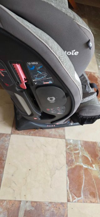 Silla coche Joie gris dispongo de 2 unidades