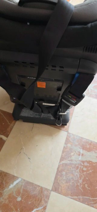 Silla coche Joie gris dispongo de 2 unidades