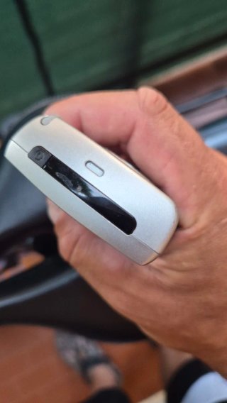 Sony Ericsson P990i Silver