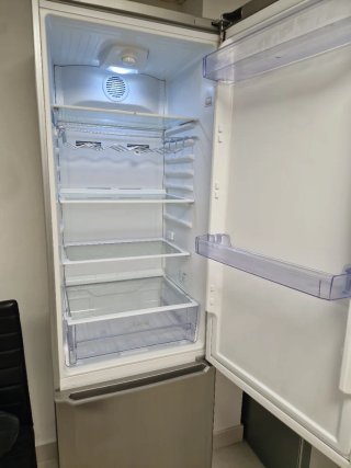 Frigorífico BEKO
