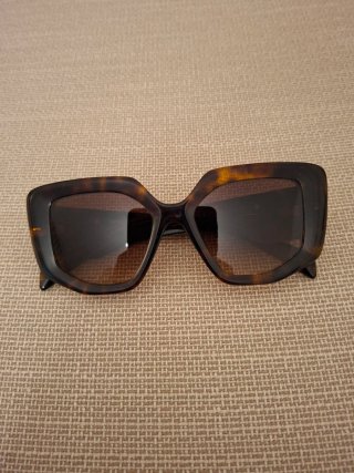 Occhiali da sole Prada Tortora