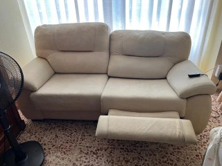 Sofá de 2 plazas beige