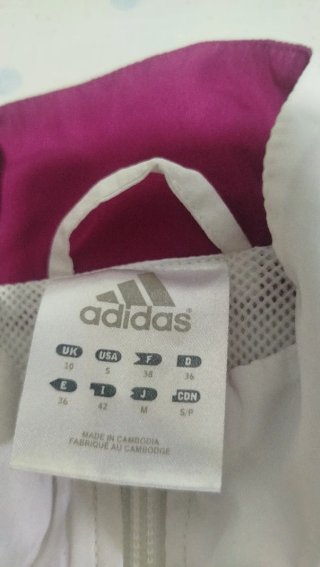 Chaqueta Adidas Blanca y Morada Talla Xs