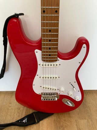 Guitarra Eléctrica Roja