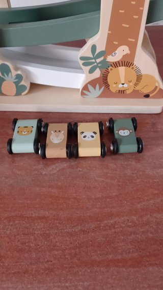 Tobogán de madera animales selva FSC