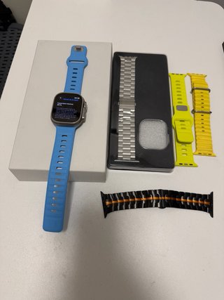 Apple Watch Ultra con correas