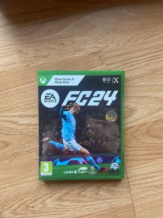 Xbox One + FC 24