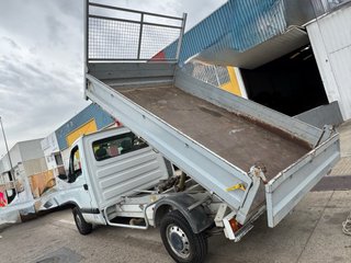 Renault Master volquete