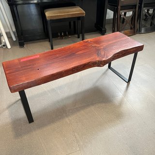 Banco de madera rústico con patas metálicas