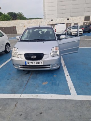 KIA Carens 2004