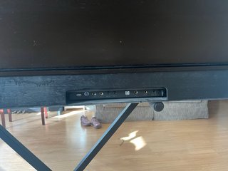 Teclado digital con pie y caja artesanal