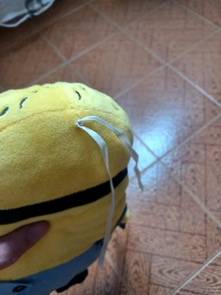 2 Peluche Minion diversi Nuovi mai usati