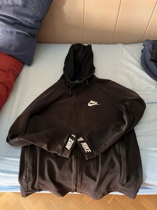 Sudadera Nike Negra Deportiva