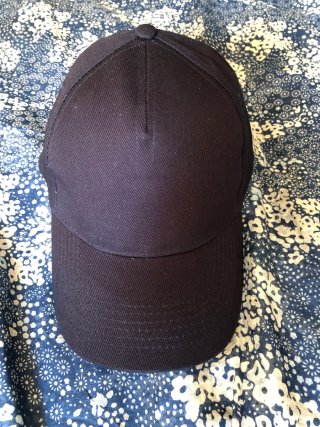 Gorra negra
