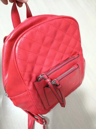 Mochila roja acolchada