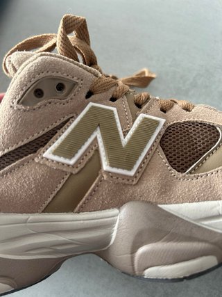 Zapatillas New Balance 9060 Mushroom Arid Stone