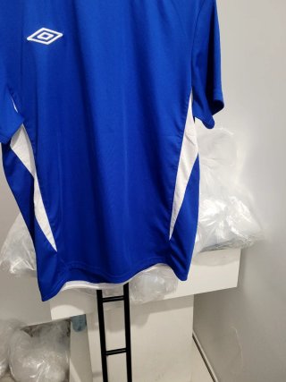 Camiseta deportiva Umbro azul