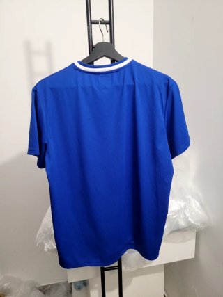 Camiseta deportiva Umbro azul
