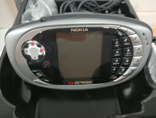 Nokia N-Gage QD Silver Edition  .No negociable.