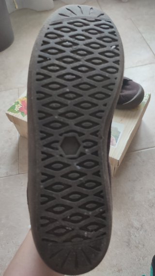 Botines deportivos marrones talla 39