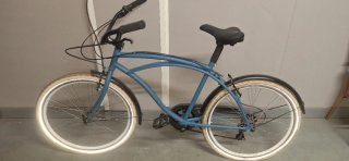 Bicicleta Cruiser de paseo azul playera