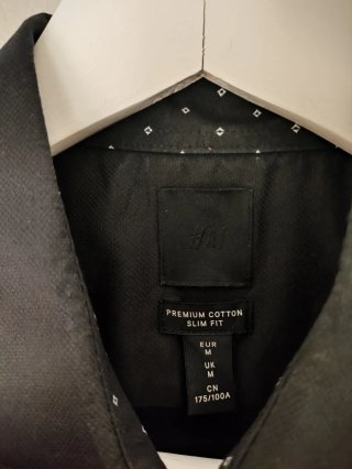 Camisa de H&M