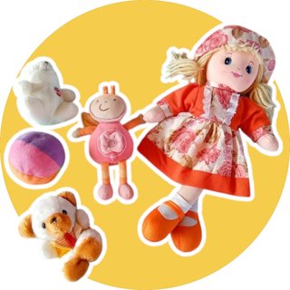 Peluche bambola e pallina colorata