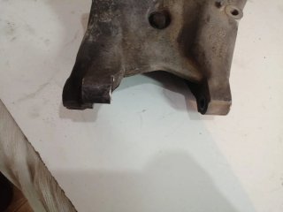 Porsche 944 Soporte aire acondicionado y Alternado