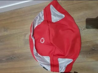 Cochecito Bugaboo Rojo. COMPLETO