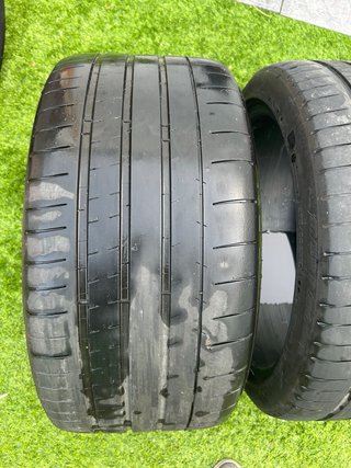 Neumáticos Michelin Super Sport 275/35/19 (juego)
