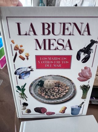 Libros de cocina muy practicos y bonitos , son 7