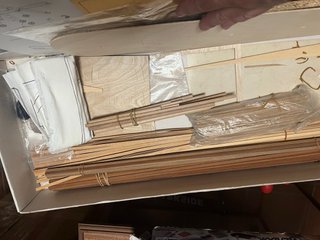 Maqueta de barco de madera