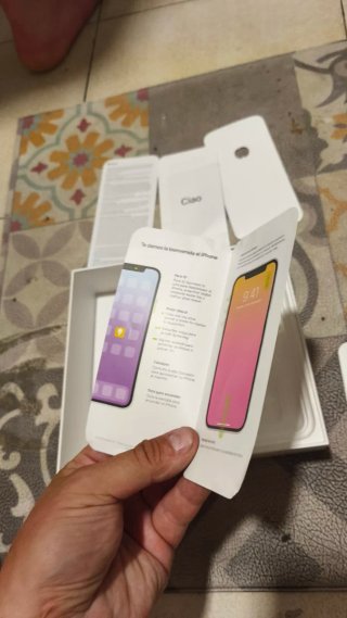 Caja Original iPhone 11 64GB