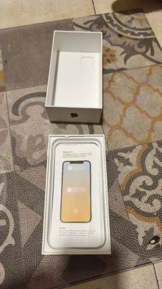 Caja Original iPhone 11 64GB