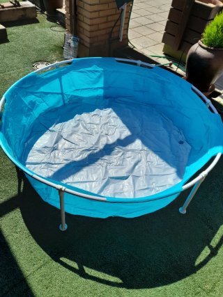 Piscina portátil redonda azul