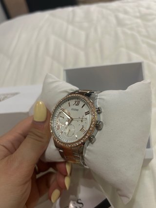 Reloj Guess Mujer Dorado y Plateado