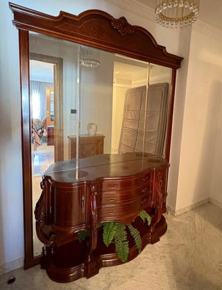 Mueble tocador madera torneada con espejo