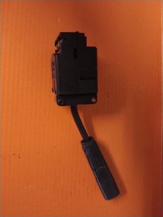 Mando limpiaparabrisas Renault Express
