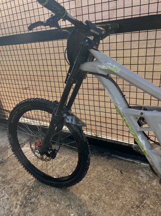 Bicicleta Enduro Scott Gambler 2
