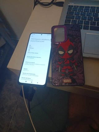 Xiaomi Mi 11i 256GB + Funda